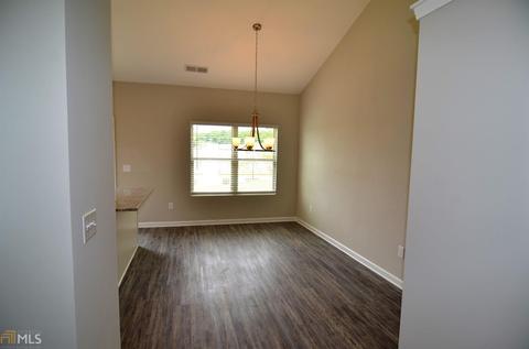 521 Stable View Loop, Dallas, GA 30132 photo 3