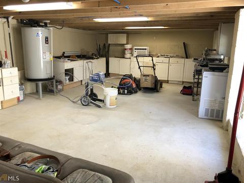 204 Shields St, Winder, GA 30680 photo 32