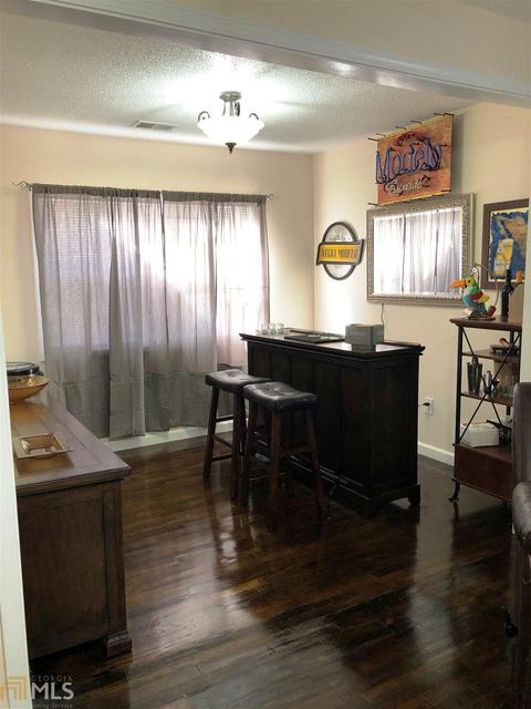 204 Shields St, Winder, GA 30680 photo 6