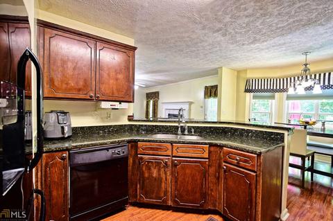 207 Foxdale Ct, Lagrange, GA 30240 photo 10