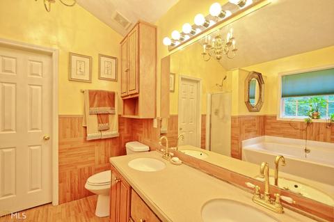 207 Foxdale Ct, Lagrange, GA 30240 photo 13