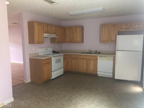 138 Blake Ave, Jackson, GA 30233 photo 4