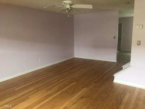 138 Blake Ave, Jackson, GA 30233 photo 2