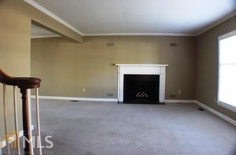 2002 Peacock Dr, Dublin, GA 31021 photo 5
