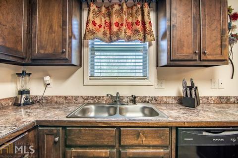 181 Brookside Dr, Lula, GA 30554 photo 9