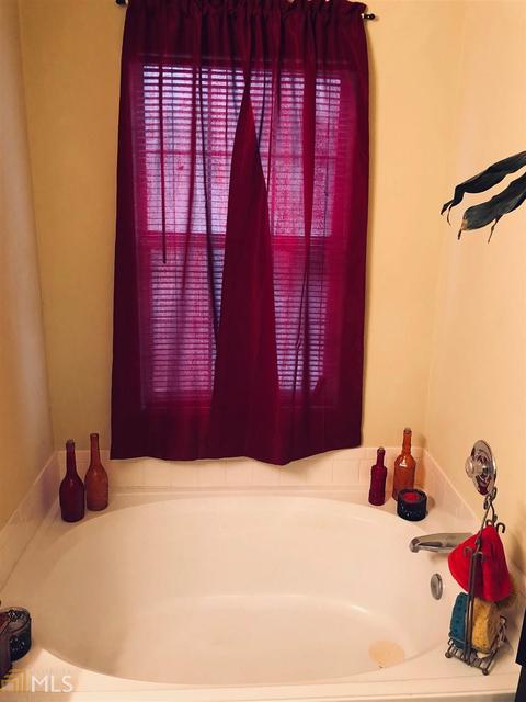 4241 E Meadow Dr, Duluth, GA 30096 photo 13