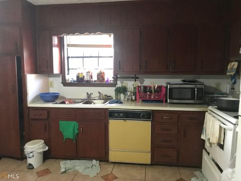 6544 Cameron Rd, Morrow, GA 30260 photo 5