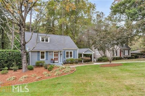 2884 Skyland Dr, Chamblee, GA 30341 photo 2