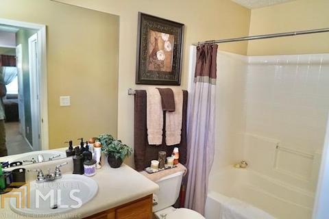 200 Highgate Trl, Covington, GA 30016 photo 9