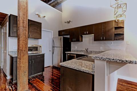 10 James St UNIT 1B, Hampton, GA 30228 photo 5