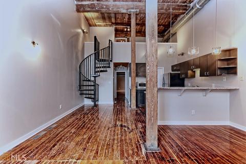 10 James St UNIT 1B, Hampton, GA 30228 photo 2