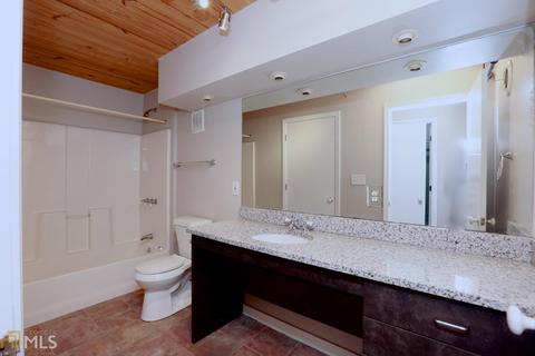 10 James St UNIT 1B, Hampton, GA 30228 photo 13