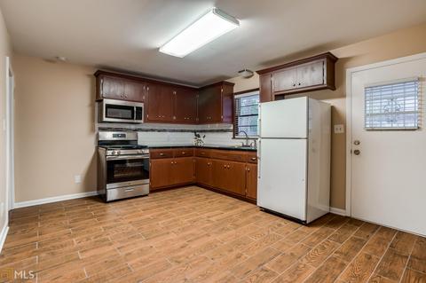 144 Park Ave, Winder, GA 30680 photo 5