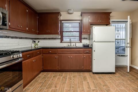 144 Park Ave, Winder, GA 30680 photo 6