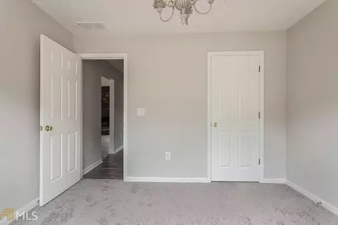 211 Harvey Rd, Covington, GA 30016 photo 12