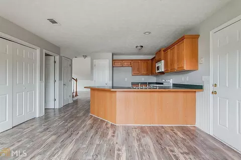 211 Harvey Rd, Covington, GA 30016 photo 8