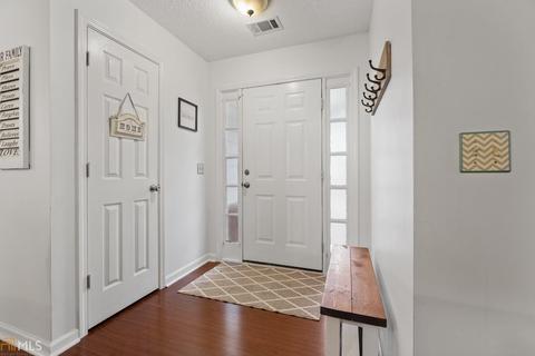 35 Blackberry Ln, Covington, GA 30016 photo 3