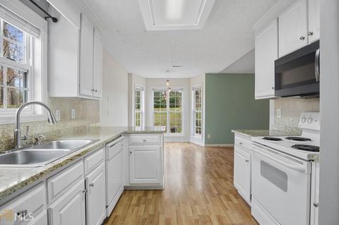 2034 Emerald Pointe Dr, Winder, GA 30680 photo 16