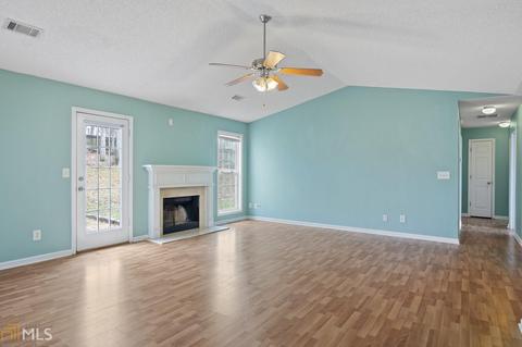 2034 Emerald Pointe Dr, Winder, GA 30680 photo 8