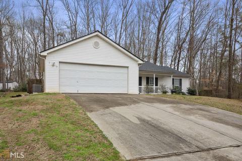 2034 Emerald Pointe Dr, Winder, GA 30680 photo 3