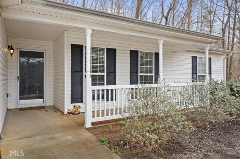 2034 Emerald Pointe Dr, Winder, GA 30680 photo 4