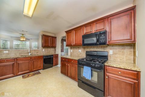 500 Vaughan Dr, Hampton, GA 30228 photo 13