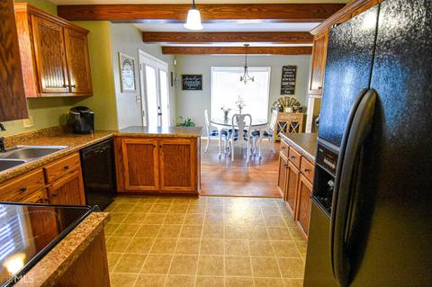 830 Hunter Rd, Williamson, GA 30292 photo 3