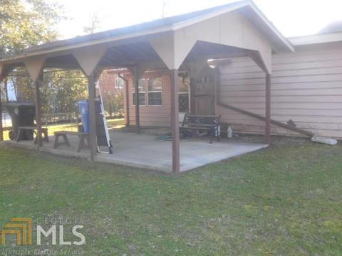 209 Comer, Dublin, GA 31021 photo 2