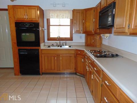 4334 E Hall Dr, Gainesville, GA 30507 photo 8