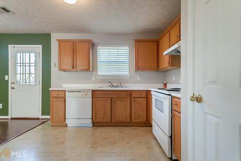 35 Lewis Ln, Covington, GA 30016 photo 7