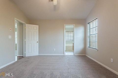 35 Lewis Ln, Covington, GA 30016 photo 4