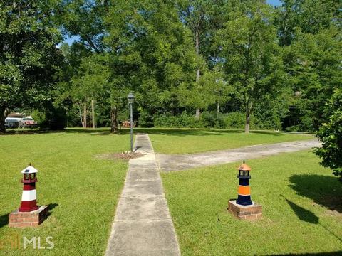136 Poplar Cir, Lagrange, GA 30241 photo 2