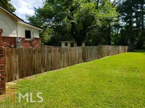136 Poplar Cir, Lagrange, GA 30241 photo 3