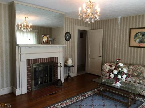 109 Schaefer Ct, Toccoa, GA 30577 photo 3