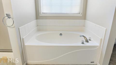 460 Reba Ct, Winder, GA 30680 photo 10