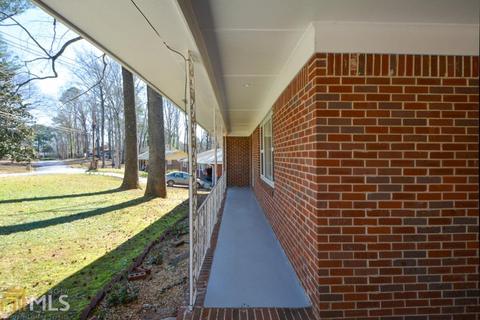 6662 Peacock Blvd, Morrow, GA 30260 photo 5