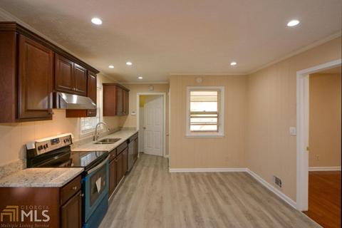 6662 Peacock Blvd, Morrow, GA 30260 photo 13