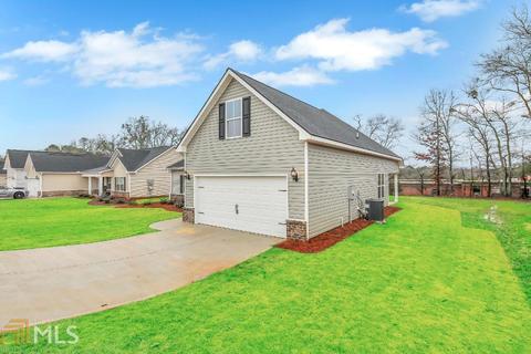 351 Stanebrook Ct, Jackson, GA 30233 photo 2