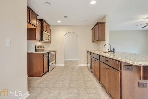 351 Stanebrook Ct, Jackson, GA 30233 photo 9