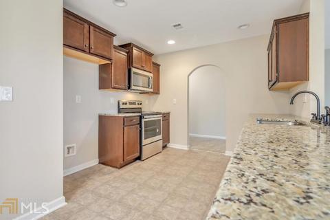 351 Stanebrook Ct, Jackson, GA 30233 photo 12