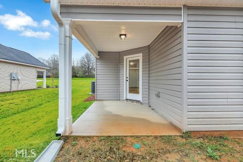 329 Stanebrook Ct, Jackson, GA 30233 photo 6