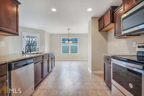 329 Stanebrook Ct, Jackson, GA 30233 photo 9