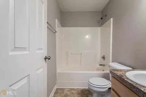 80 Meadow Overlook Dr, Covington, GA 30016 photo 10