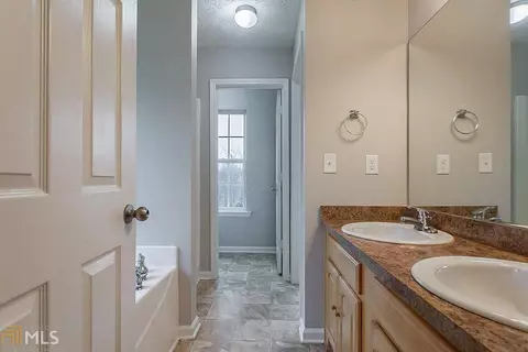 80 Meadow Overlook Dr, Covington, GA 30016 photo 16