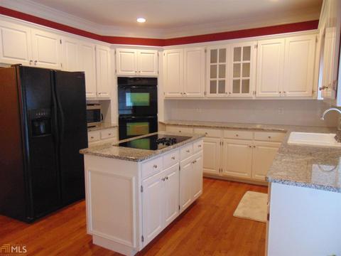 1004 Riverside Dr, Lagrange, GA 30240 photo 9