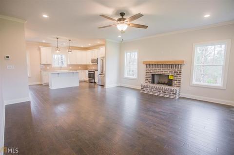 782 Markhams Dr, Madison, GA 30650 photo 2