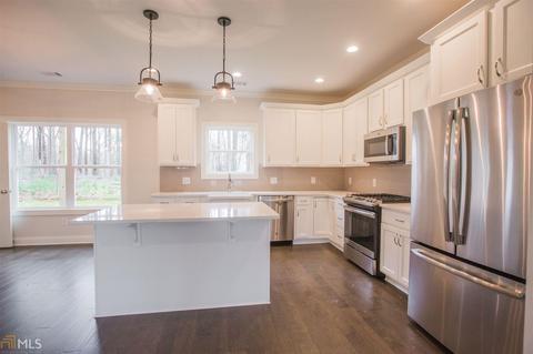 782 Markhams Dr, Madison, GA 30650 photo 4