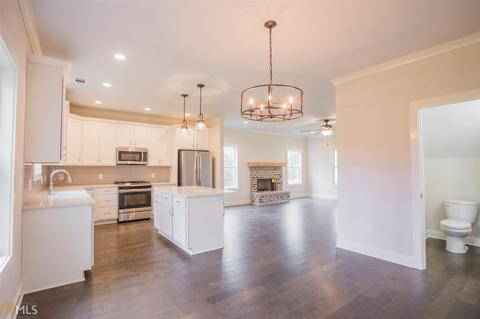 782 Markhams Dr, Madison, GA 30650 photo 8