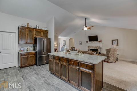 130 Dockside Dr, Statham, GA 30666 photo 11