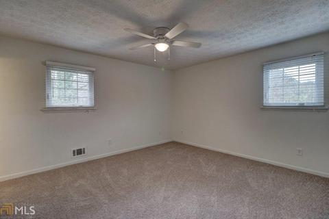 3952 Rolling Pl, Conley, GA 30288 photo 7